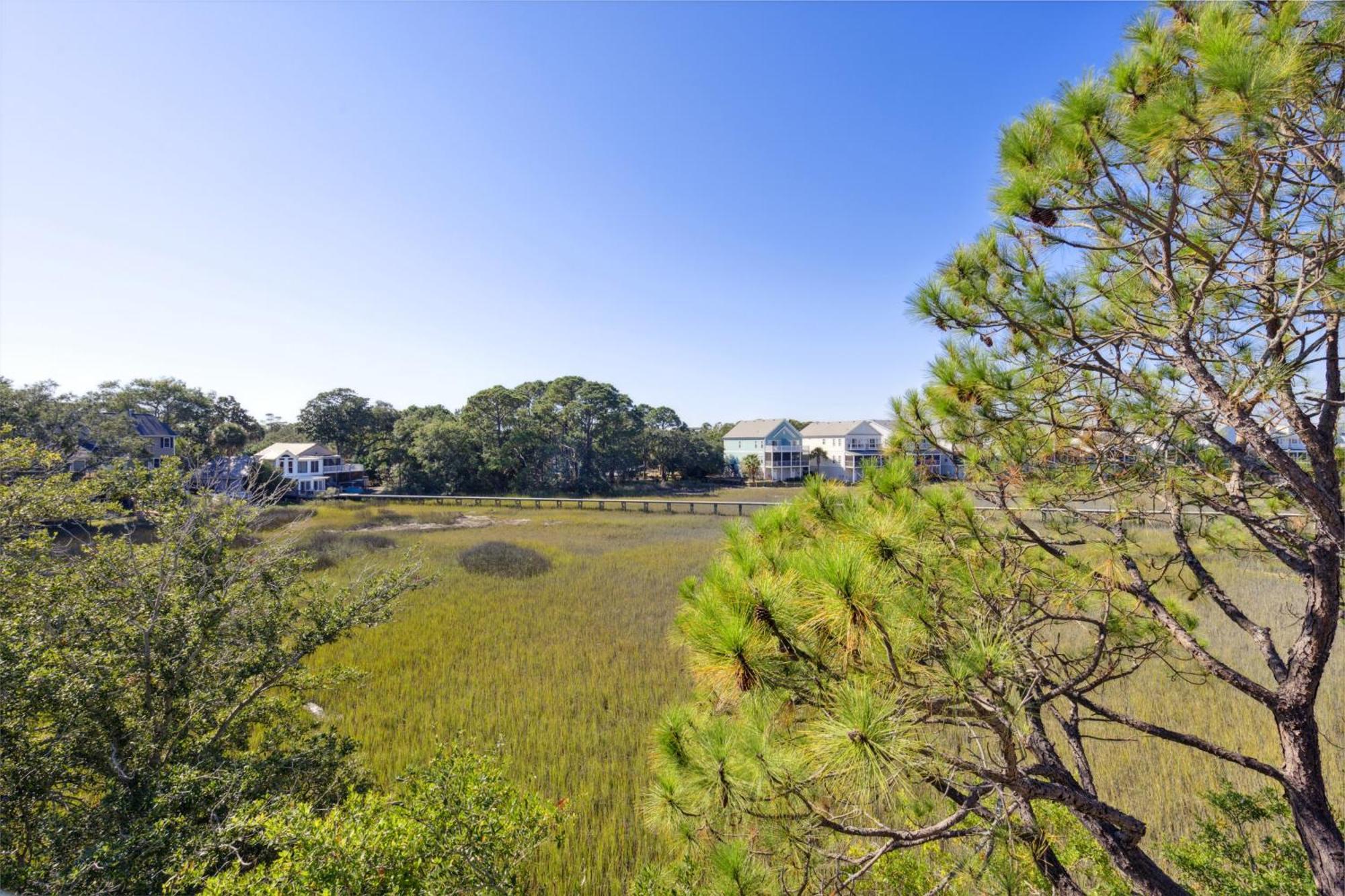 Hotel Folly With Marsh And Sunset Views フォーリービーチ エクステリア 写真