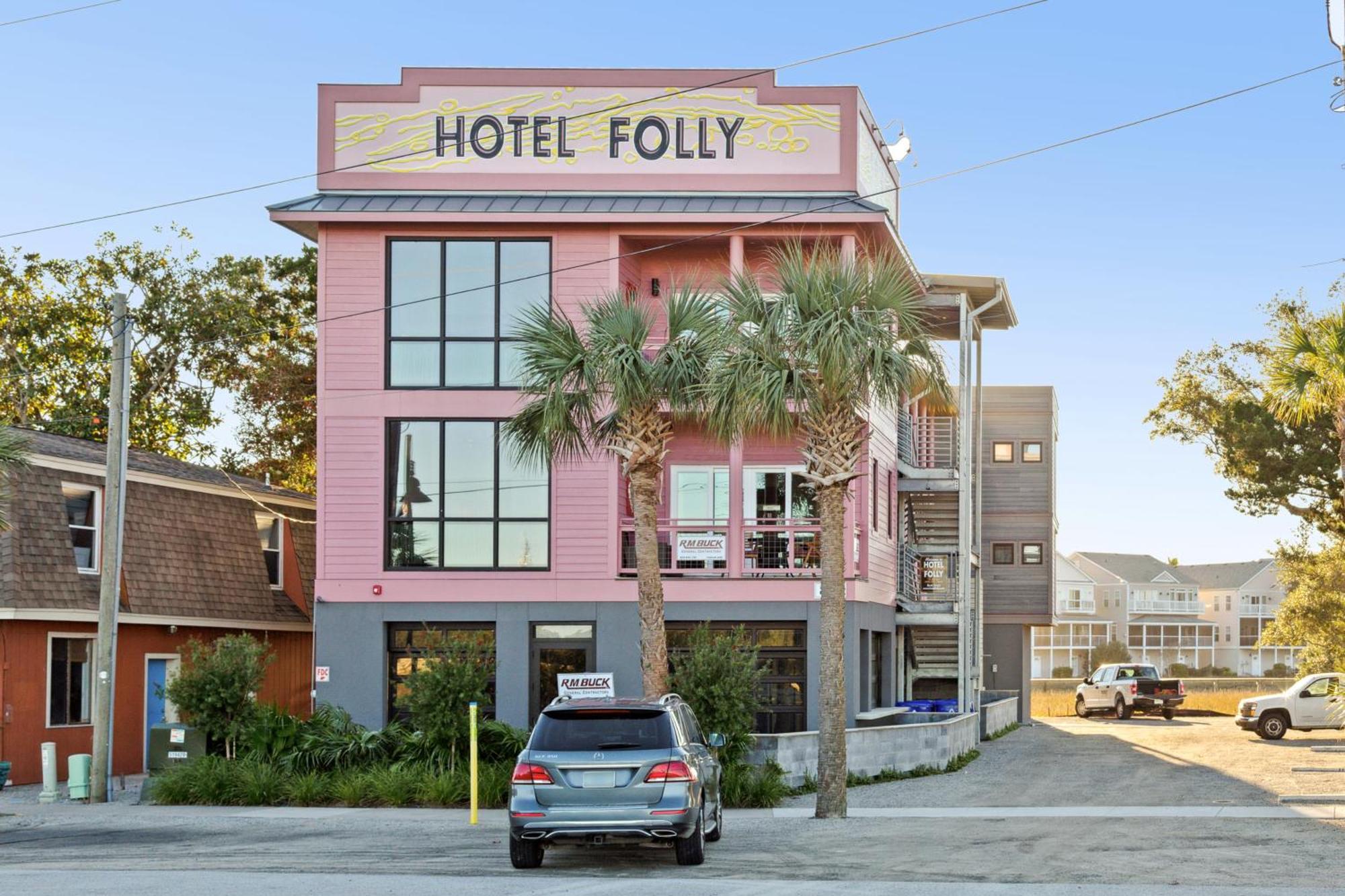 Hotel Folly With Marsh And Sunset Views フォーリービーチ エクステリア 写真